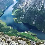 Fjordtell Szálloda Gudvangen