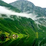 Fjordtell Hotel 3*