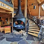 Fjordtell Szálloda 3*