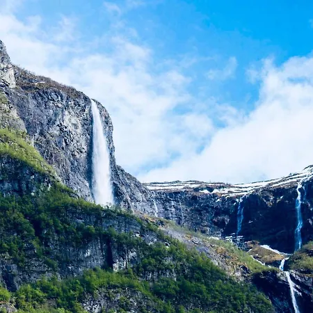 Fjordtell Gudvangen