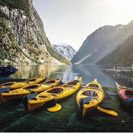 Hotell Fjordtell 3*