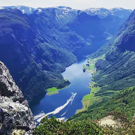 Fjordtell Hotell 3*