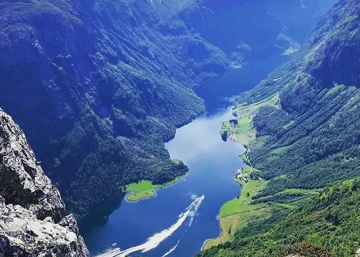 Fjordtell Hotel 3*